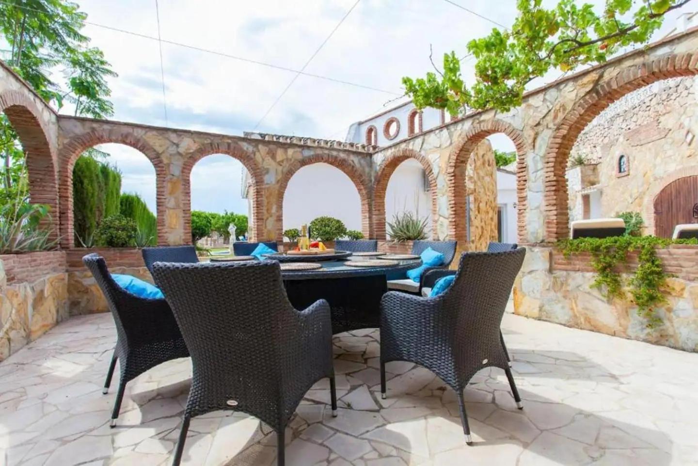 Summer Offers! Fabulous Luxury Villa Near The Beach Sleeps 8 Benalmadena Luaran gambar
