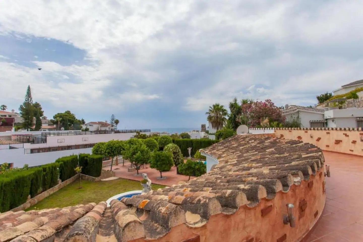 Summer Offers! Fabulous Luxury Villa Near The Beach Sleeps 8 Benalmadena Luaran gambar