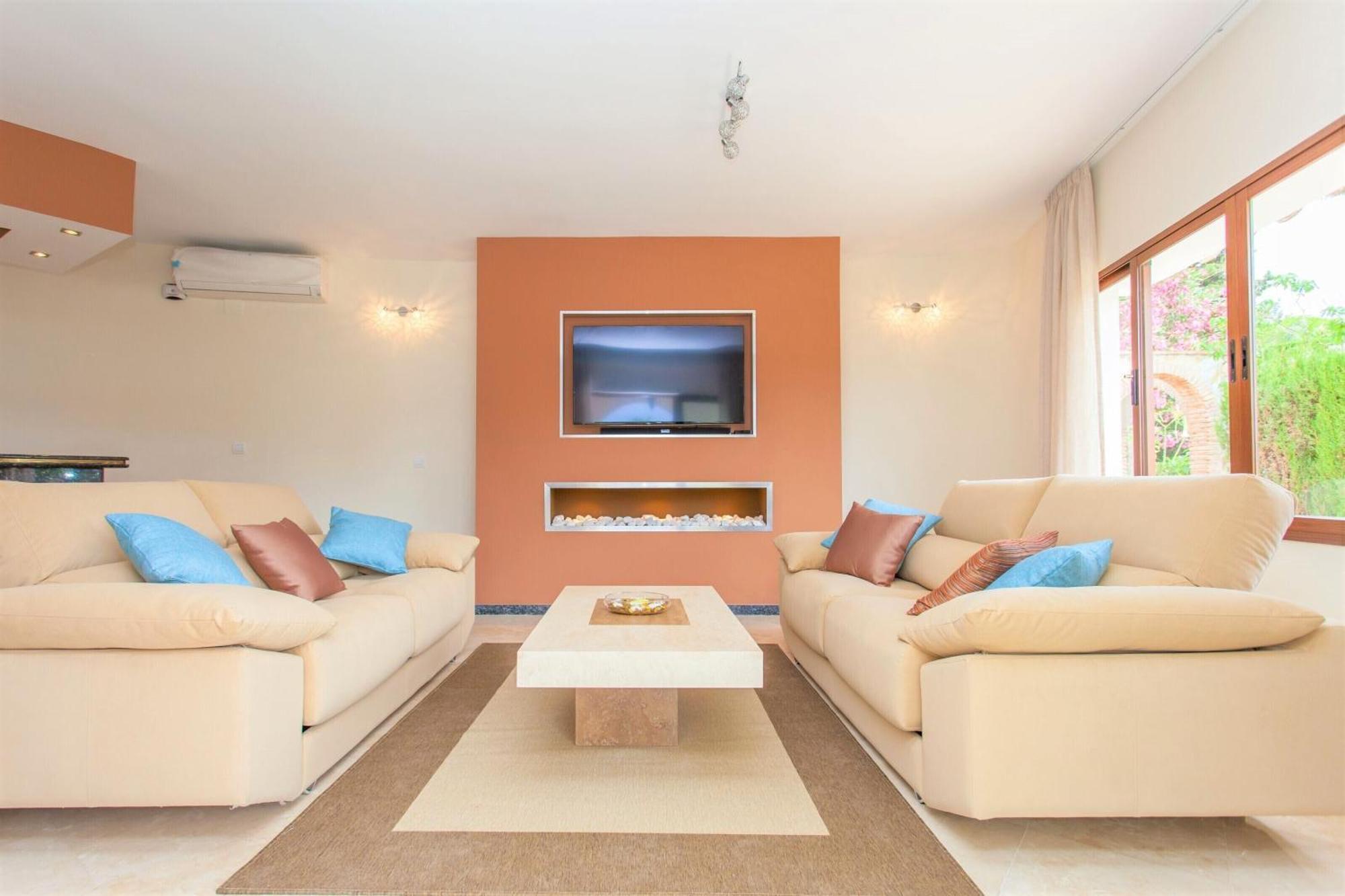 Summer Offers! Fabulous Luxury Villa Near The Beach Sleeps 8 Benalmadena Luaran gambar