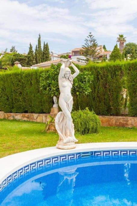 Summer Offers! Fabulous Luxury Villa Near The Beach Sleeps 8 Benalmadena Luaran gambar