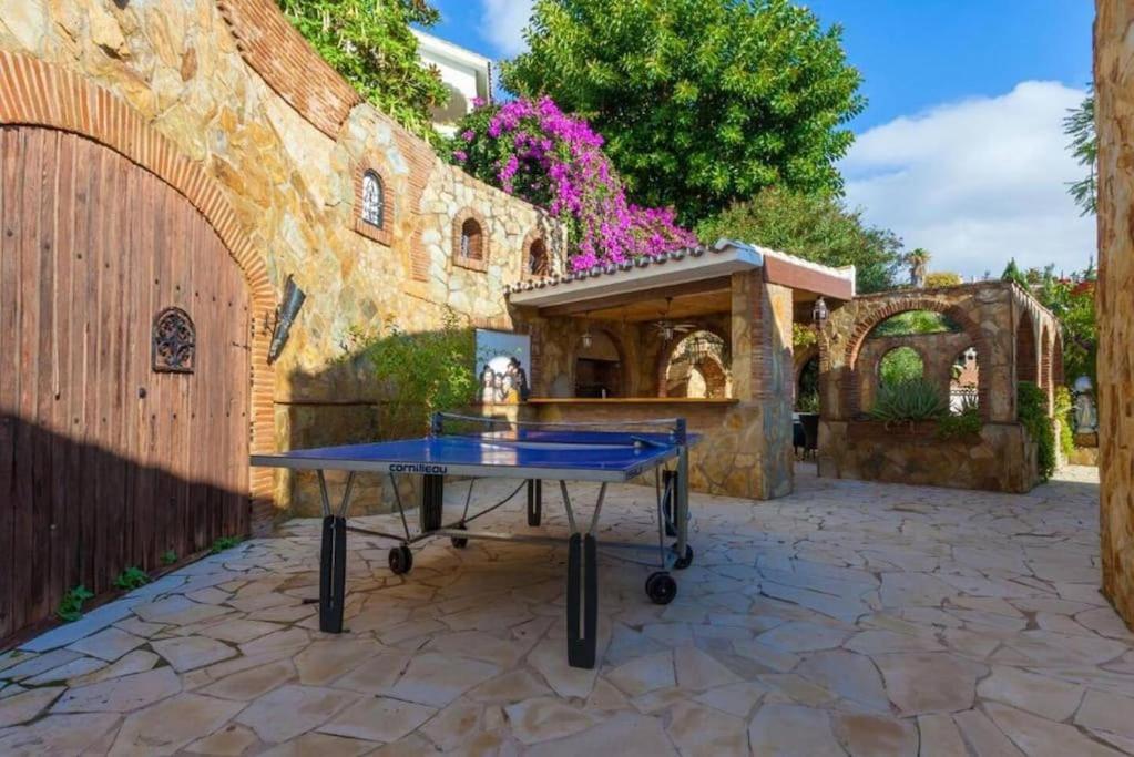 Summer Offers! Fabulous Luxury Villa Near The Beach Sleeps 8 Benalmadena Luaran gambar