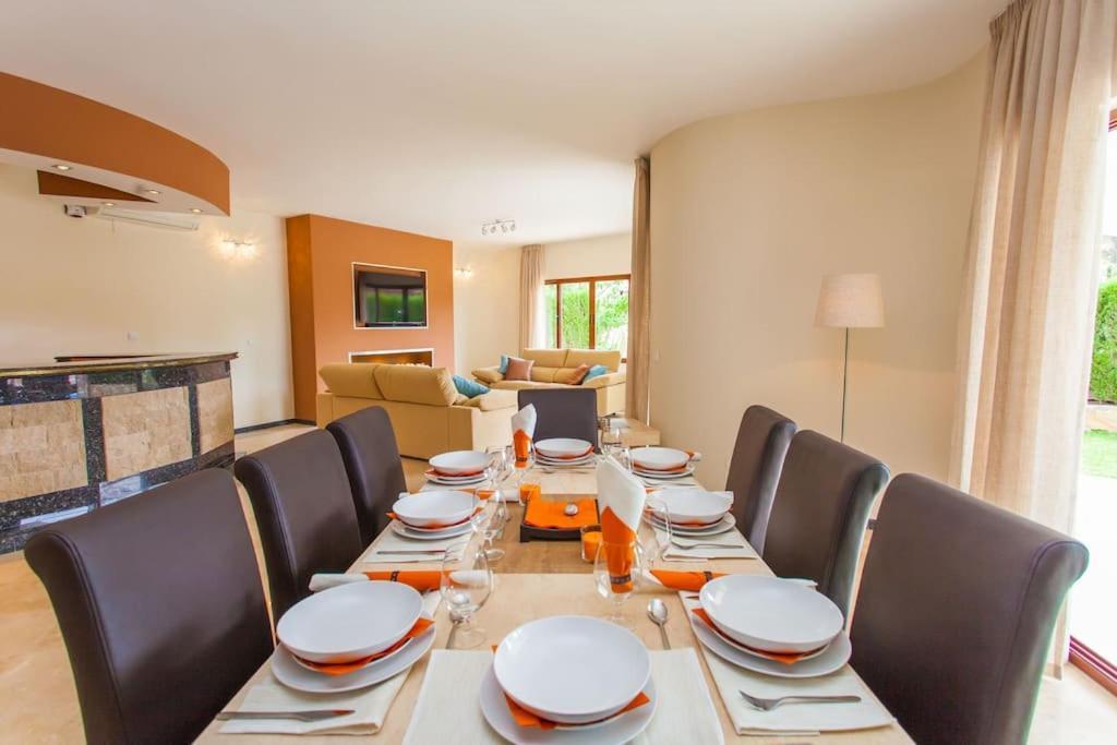 Summer Offers! Fabulous Luxury Villa Near The Beach Sleeps 8 Benalmadena Luaran gambar