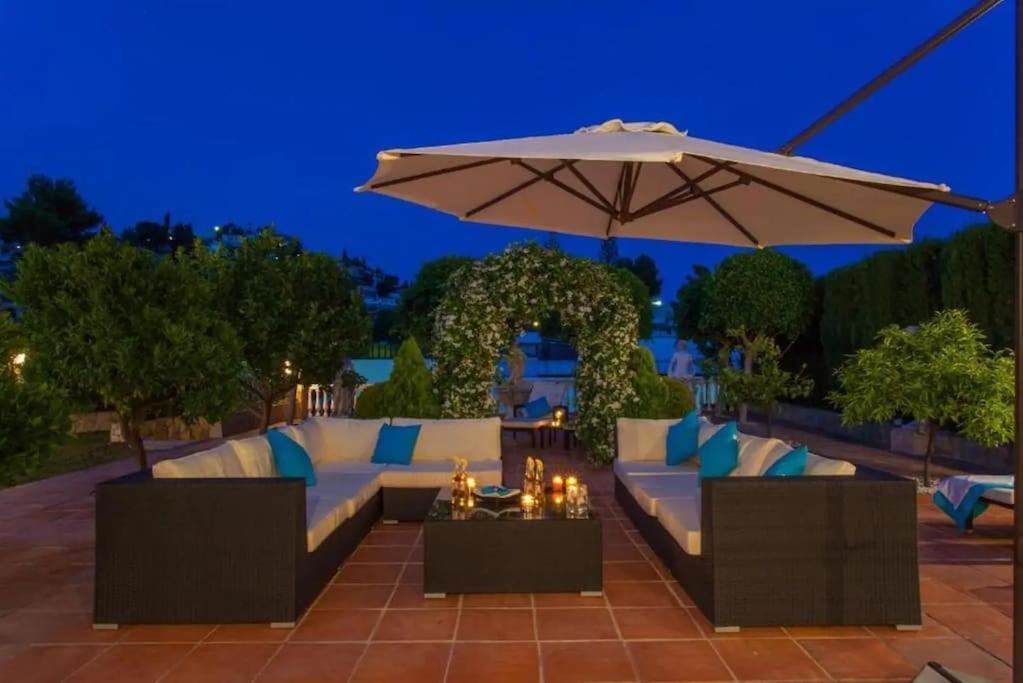 Summer Offers! Fabulous Luxury Villa Near The Beach Sleeps 8 Benalmadena Luaran gambar