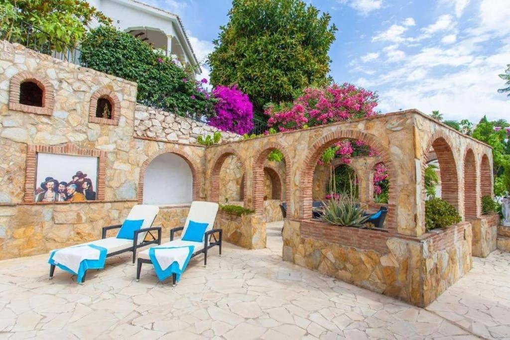 Summer Offers! Fabulous Luxury Villa Near The Beach Sleeps 8 Benalmadena Luaran gambar