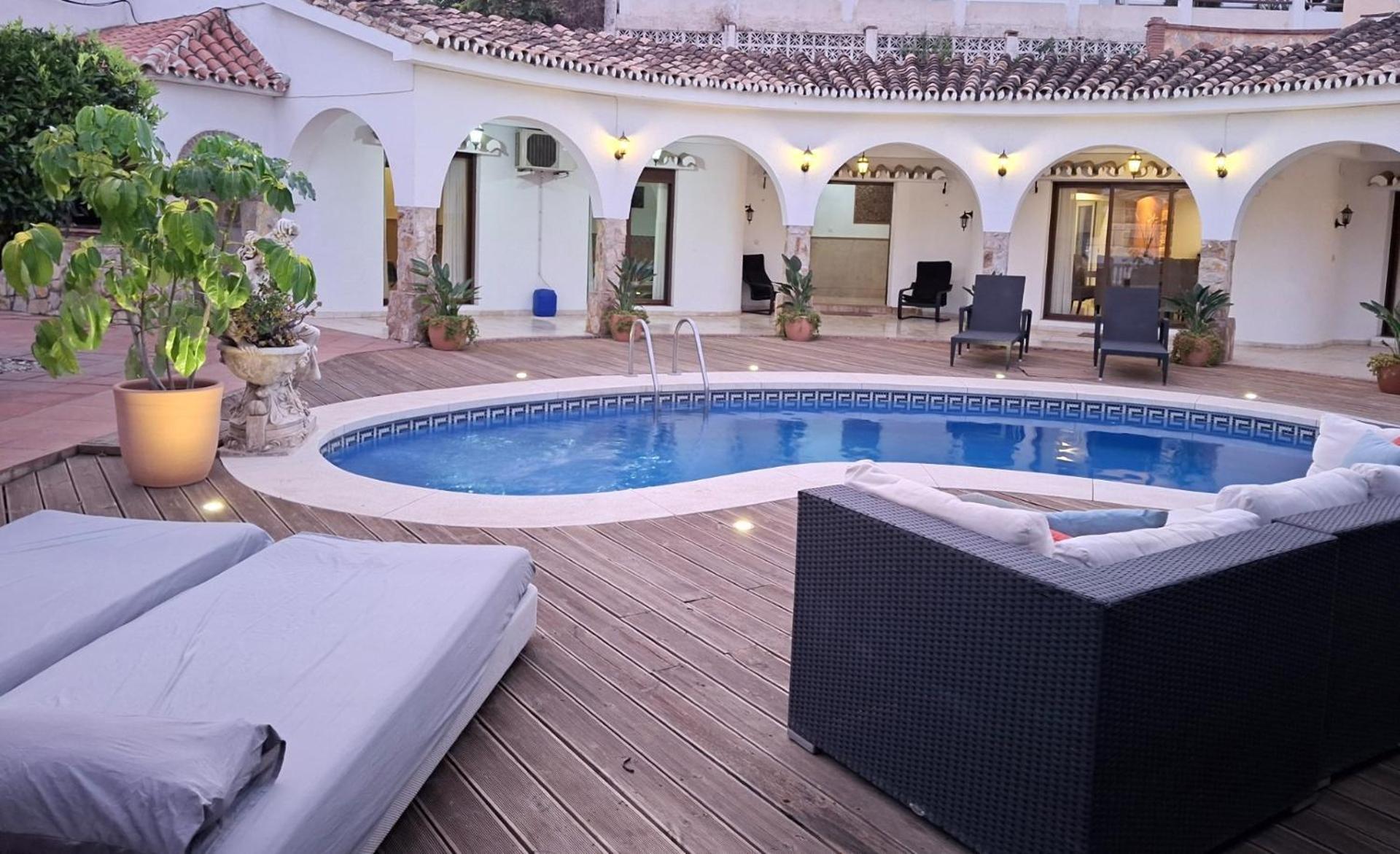 Summer Offers! Fabulous Luxury Villa Near The Beach Sleeps 8 Benalmadena Luaran gambar
